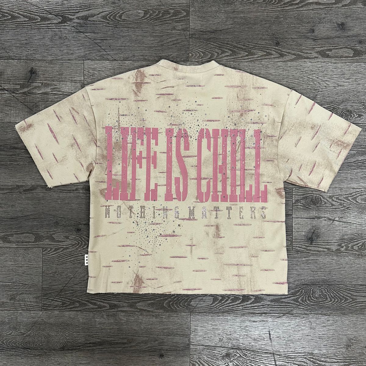 "CHILLIN" DOUBLE SIDE CROPPED T-SHIRT