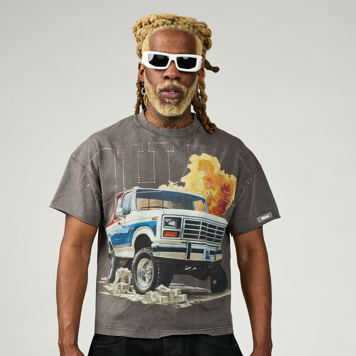 PULL UP TEE SHIRT