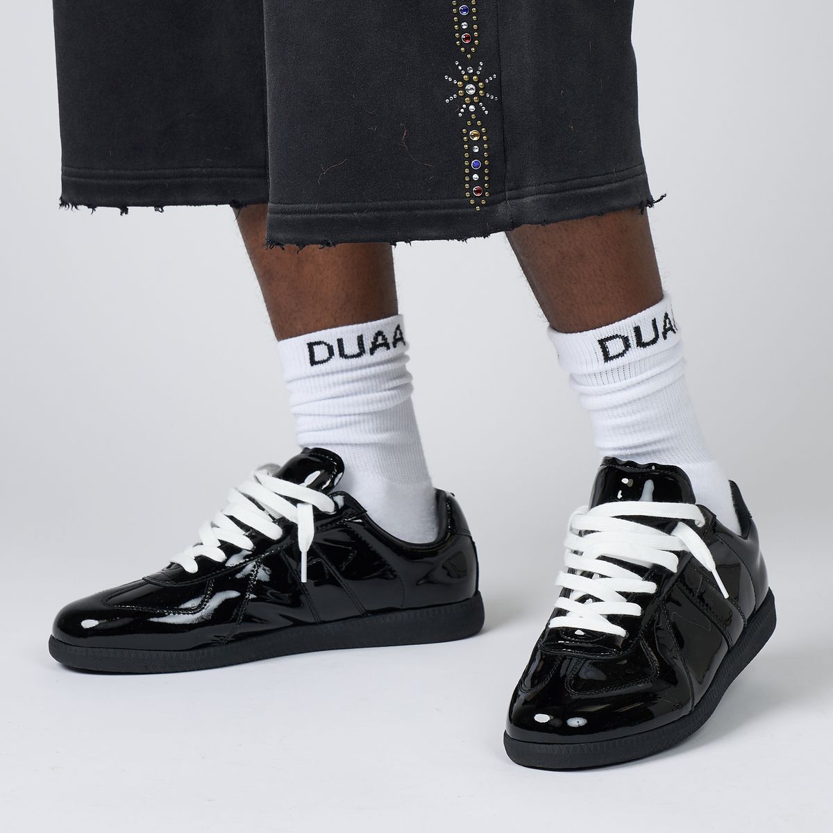 RAVEN BLACK SHOE
