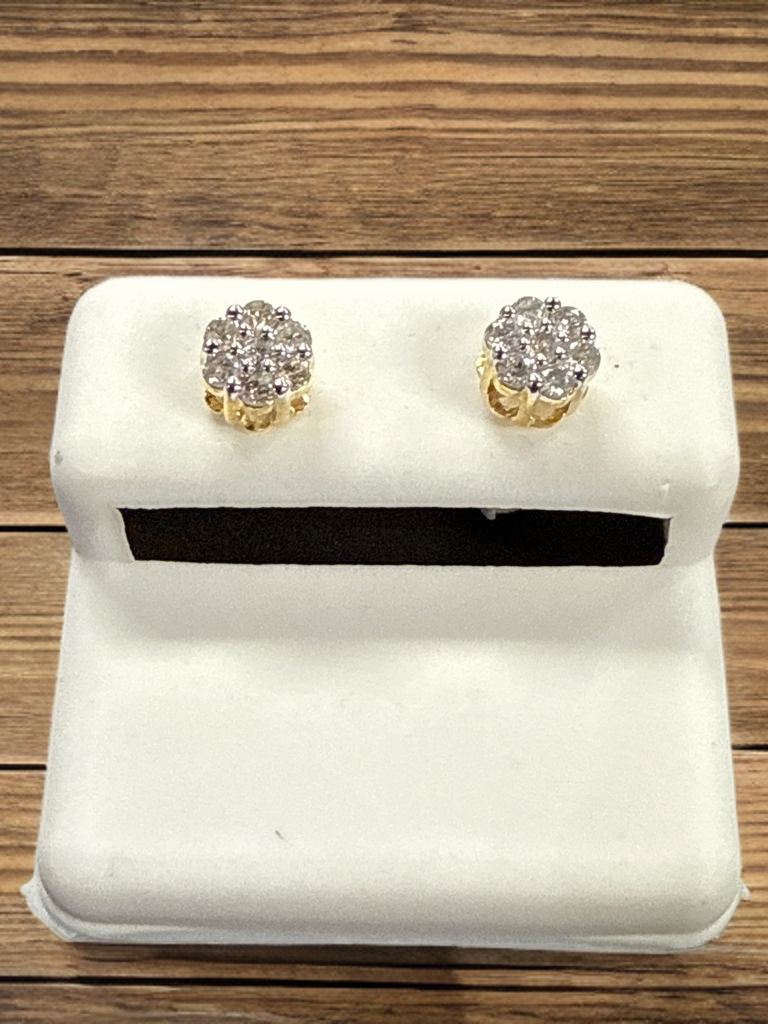 10k Gold Diamond Earrings (6mm Flower Set)