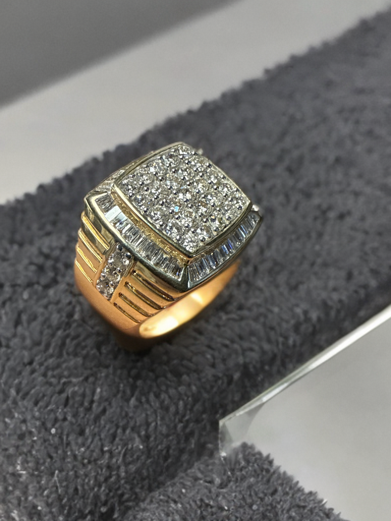 10k Gold Diamond Ring