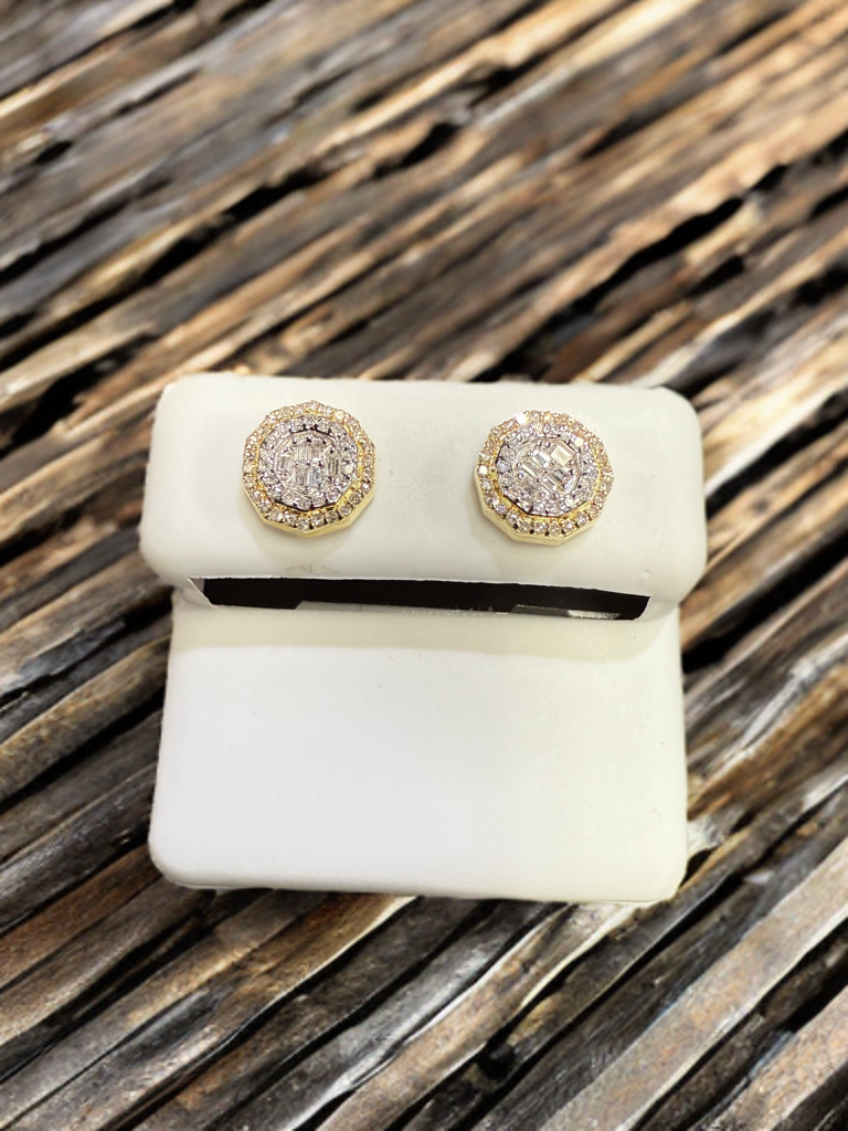 10k Gold Diamond Earrings 9mm